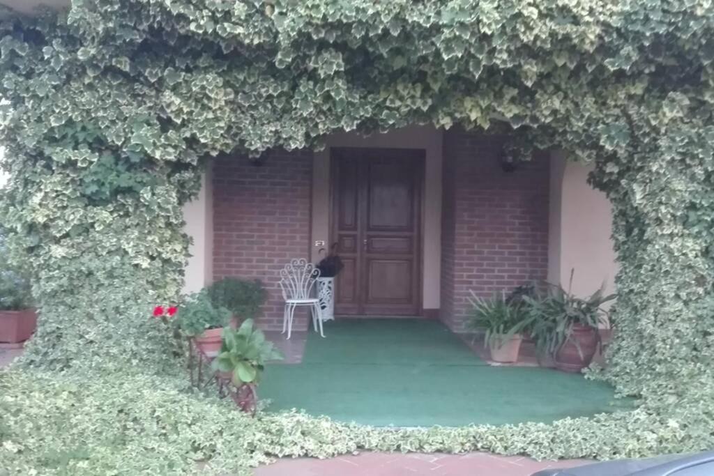 Alloggio Nella Villa Dell'Edera Acqui Terme Exterior photo